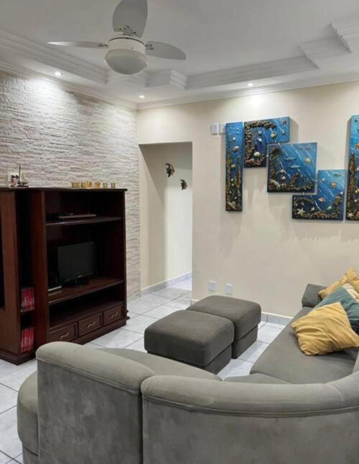 Casa Com Piscina Em Mongagua Villa Praia Grande  Buitenkant foto